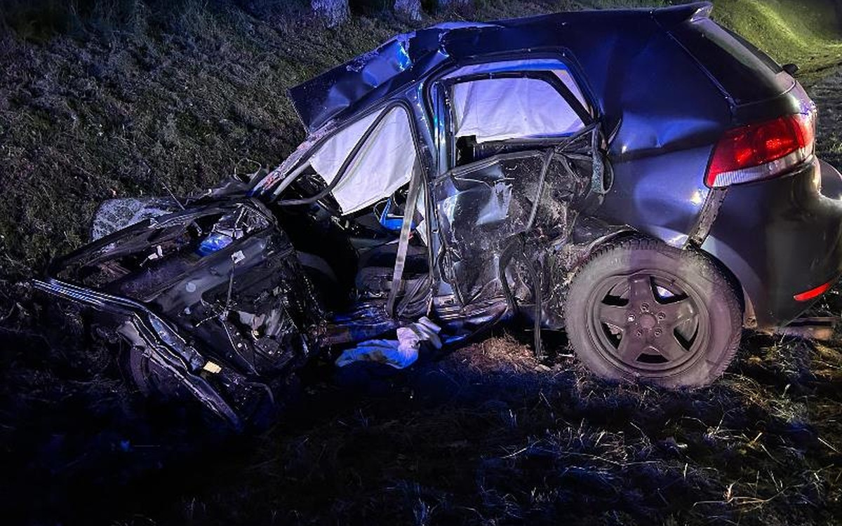 Tragedia na drodze. Nie żyje 18-letni chłopak. Ranna kobieta w szpitalu