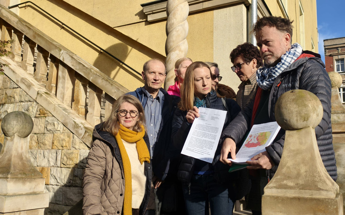 Protestują przeciwko otwarciu kopalni w Dobkowie. Dziś decyzja radnych
