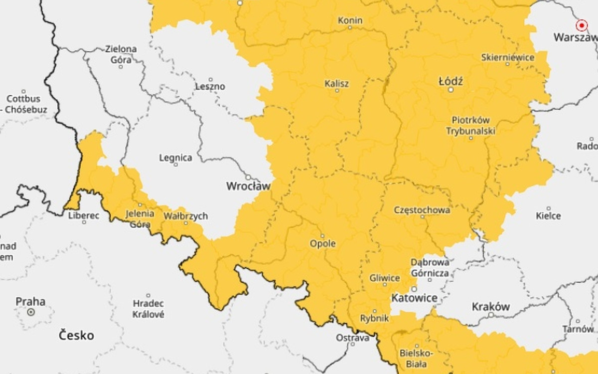 IMGW ostrzega – spadnie śnieg, a na drogach będzie ślisko! Uważajcie!