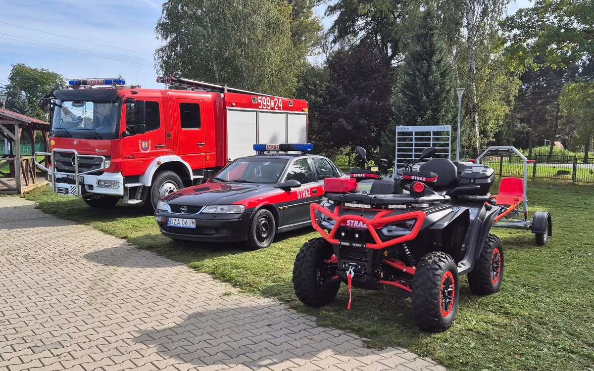 Druhowie z OSP Kamieniec Ząbkowicki II dostali quada