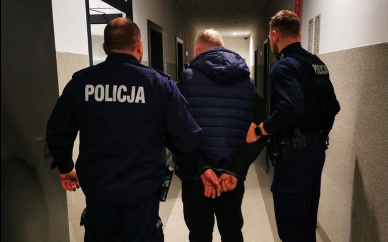 Chcieli go zatrzymać do kontroli, ale zaczął uciekać. Teraz grozi mu 15 lat