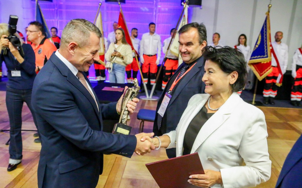 80 lat w służbie życia. Legnickie Pogotowie Ratunkowe świętuje jubileusz