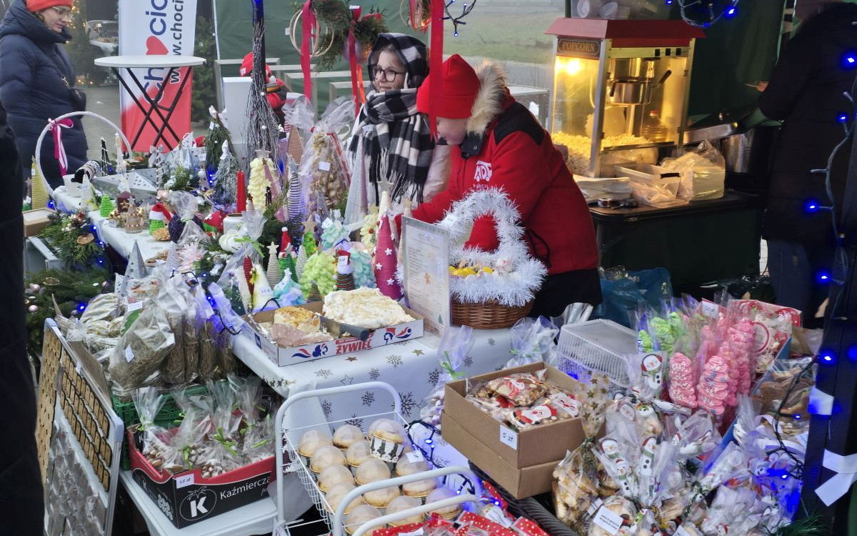 Magia świąt zawitała do Chocianowa. Tłumy na jarmarku