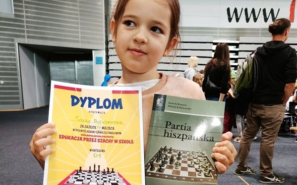„Edukacja przez Szachy w Szkole” przynosi pozytywne efekty