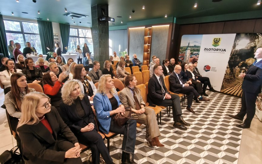 Projekt „Biznes, nauka, samorząd” podczas Strefy Biznesu w Złotoryi