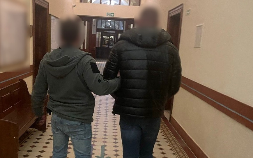 Ukradli złoto i zegarki. Teraz grozi im 15 lat więzienia