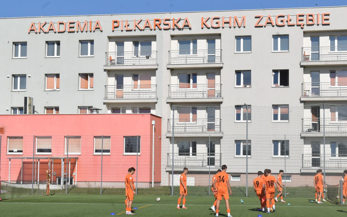 Rządowe wsparcie dla akademii piłkarskich w regionie