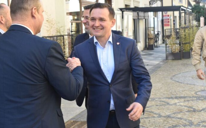 Michał Jaros zwycięzcą wyborów w KO na Dolnym Śląsku. Ale będzie protest