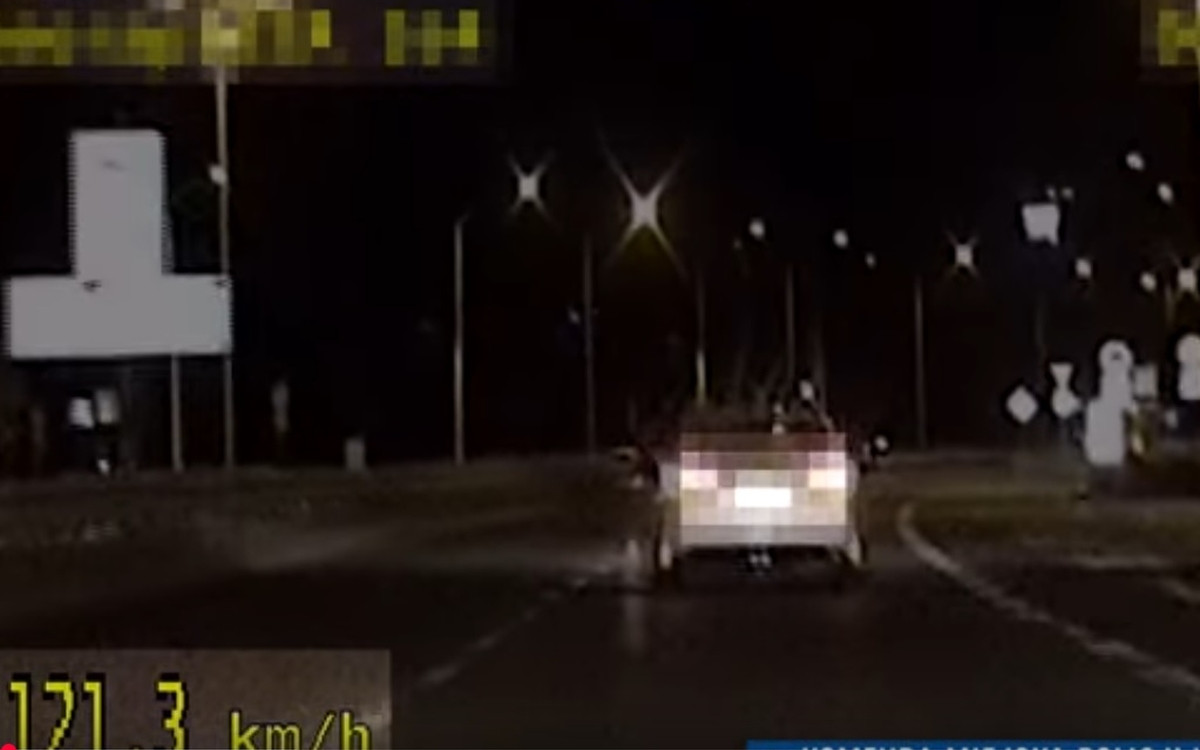Jechał za szybko, ale miał ważny powód. Policjanci pomogli!