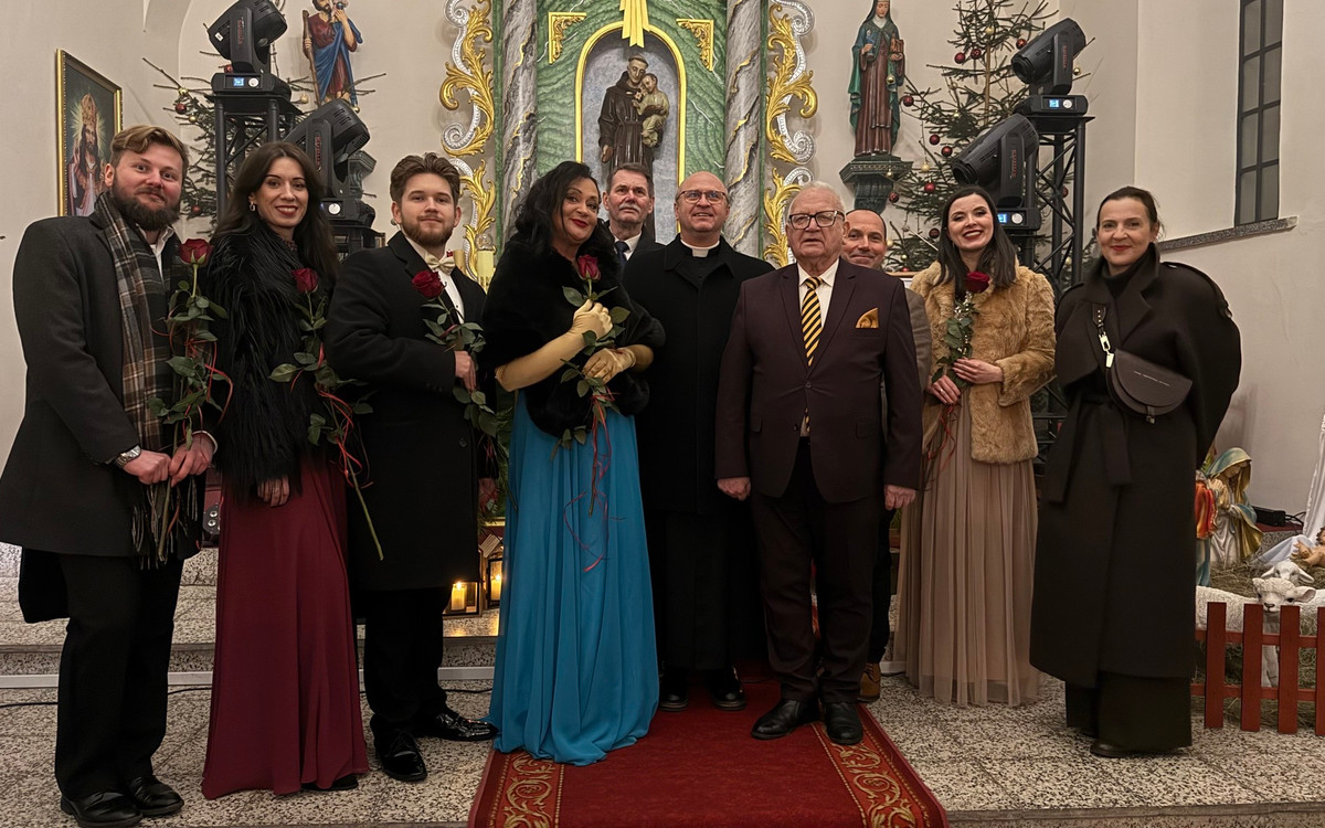 Piękno kolęd i pastorałek oczarowało publiczność na koncercie noworocznym