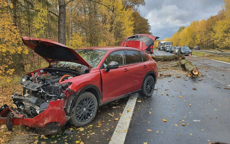 Seria poważnych zdarzeń drogowych w powiecie lubińskim