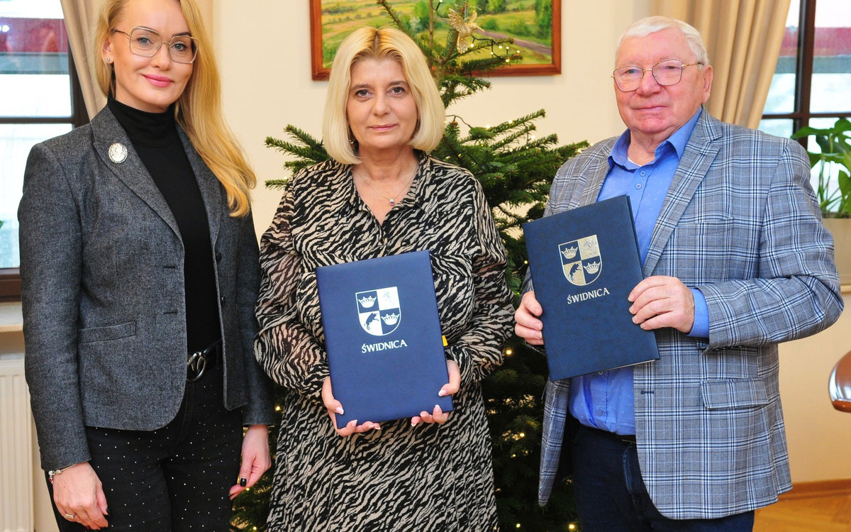 Świdnica rozpoczyna największy remont przedszkoli. Podpisano pierwszą umowę