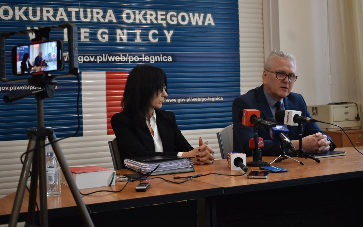 Policjant oskarżony o prowadzenie radiowozu pod wpływem alkoholu