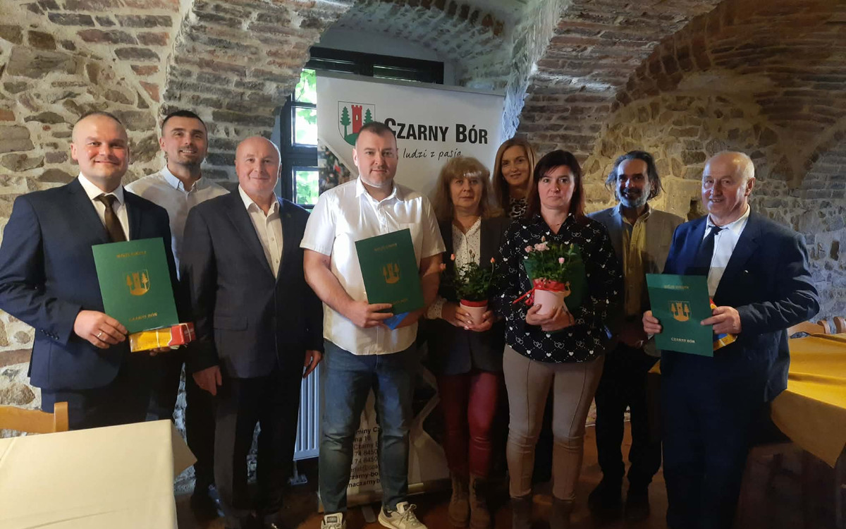 Sołtysom z Gminy Czarny Bór podziękowano za ich pracę