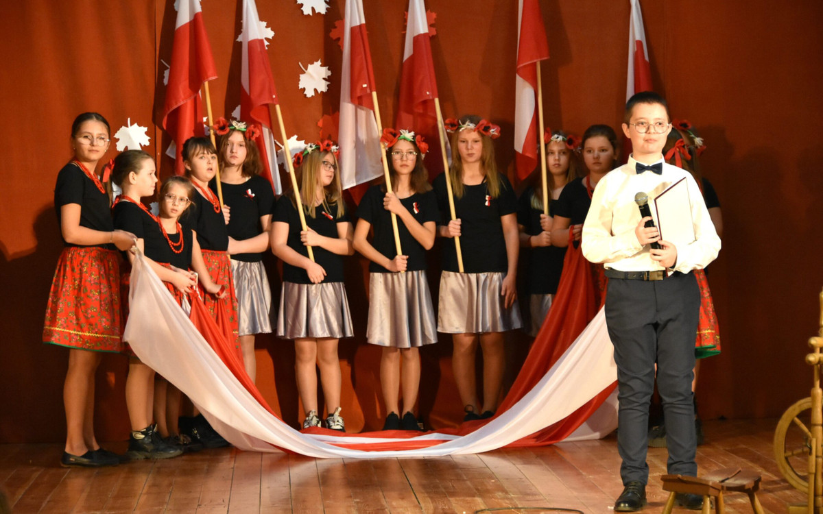 Czas świętowania. Biało – czerwona Gmina Kotla
