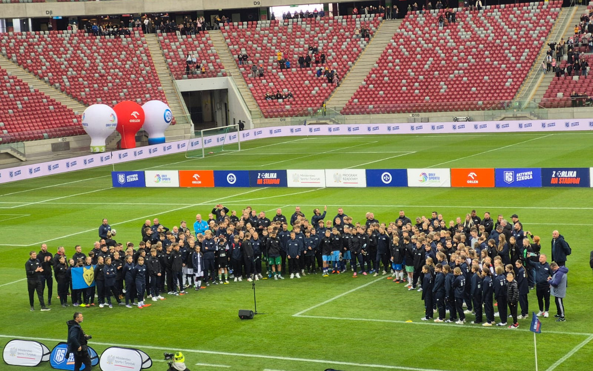Z Orlika na stadion – sukces piłkarek z Chocianowa