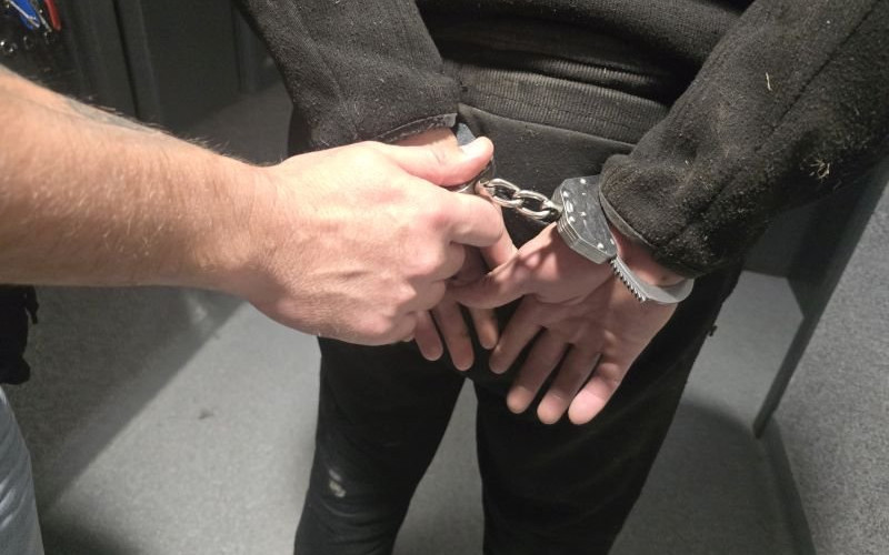 Włamywali się do ciężarówek i kradli najcenniejsze przedmioty