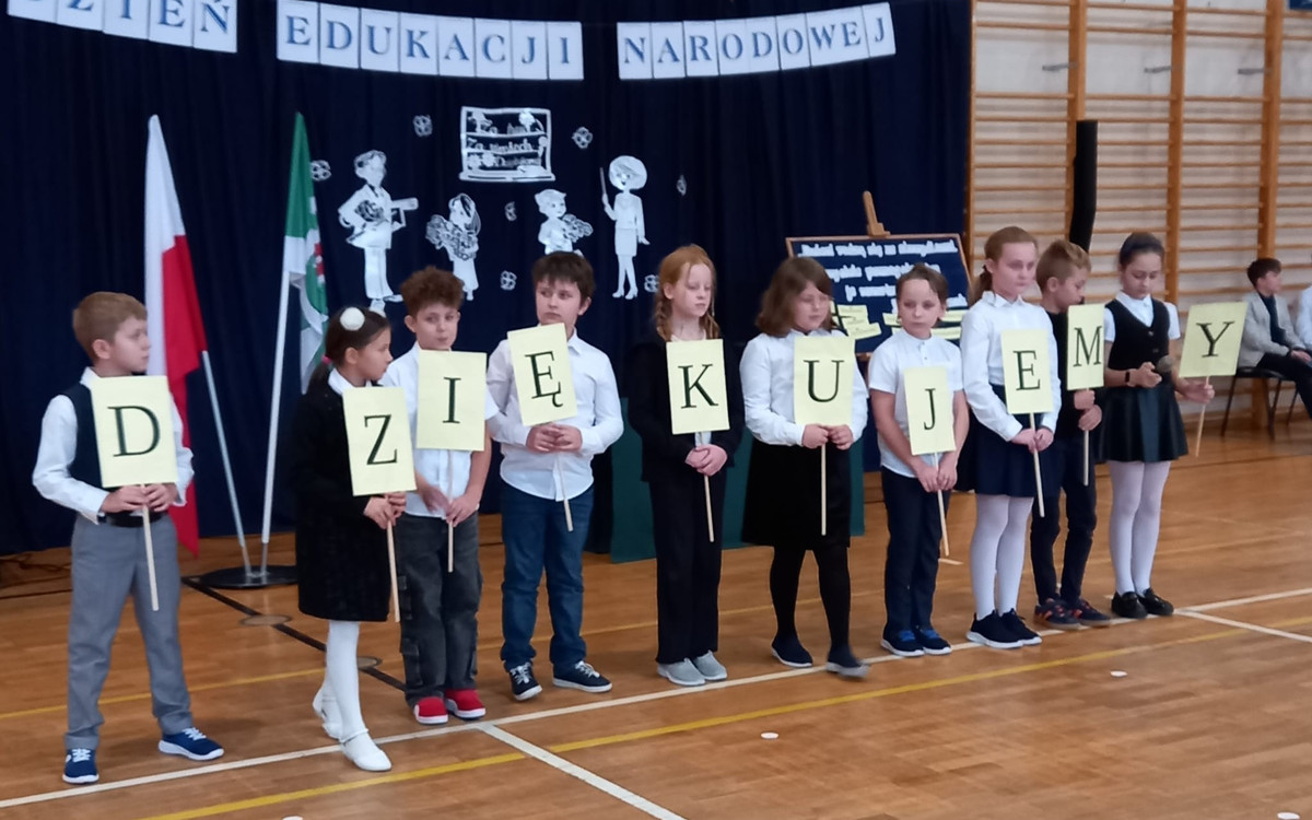 Święto wszystkich nauczycieli. Mnóstwo życzeń i wdzięczności