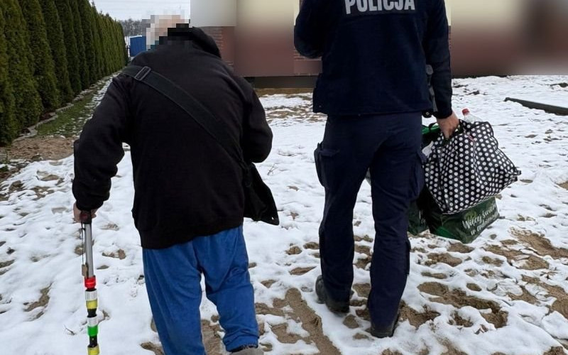 Senior wyszedł z domu i zniknął. Znaleźli go po kilku godzinach