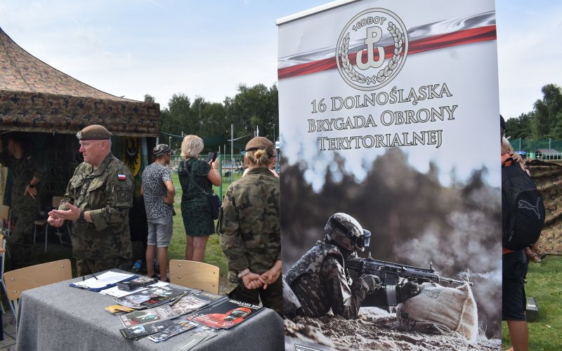 Ruszyła kwalifikacja wojskowa. Młodzi mężczyźni przed komisją