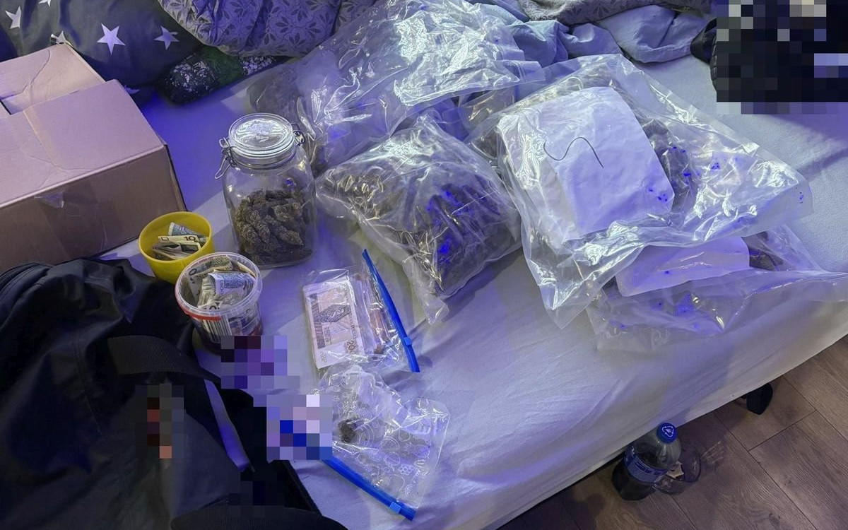 Mundurowi ze Świdnicy zatrzymali dilera. Grozi mu 12 lat więzienia