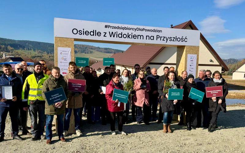 Powódź zabrała im domy. Teraz dostali klucze do nowych mieszkań w Goszowie