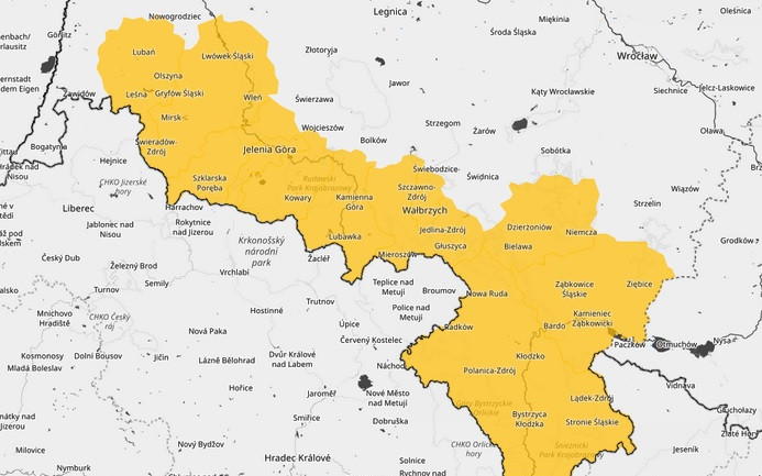 IMGW wydało ostrzeżenia. Dzisiaj będzie mocno wiało na Dolnym Śląsku!
