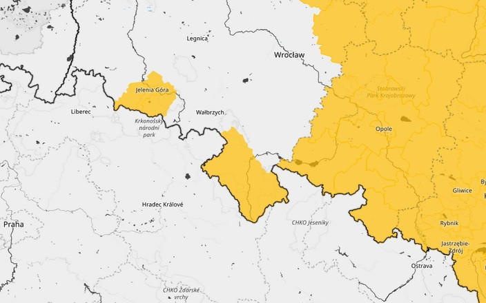 Mgły w kilku powiatach Dolnego Śląska. Uważajcie na drogach