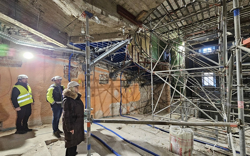 Remont świdnickiego teatru trwa. Obiekt odzyska dawny blask