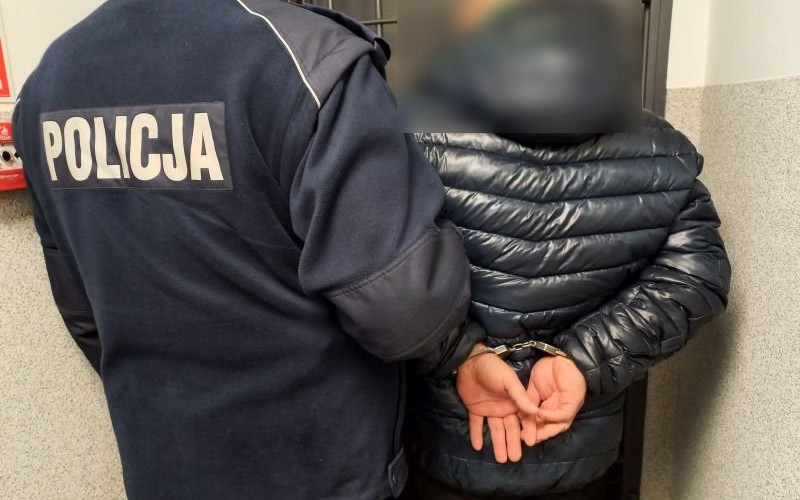 Chwycił nóż i ugodził nim kilka razy 37-latka. Grozi mu dożywocie