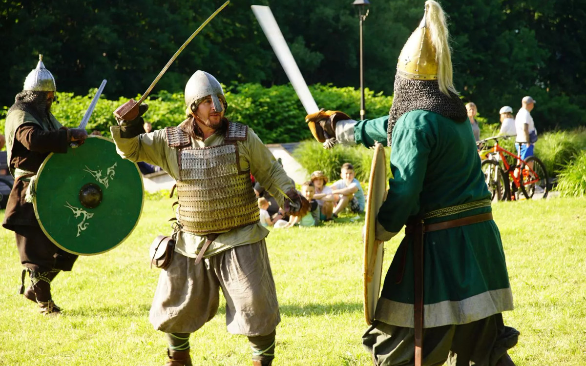 Podróż w czasie w Parku Nadnyskim – IV Piknik Archeologiczny w Zgorzelcu