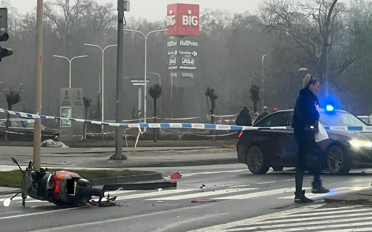 Młoda kierująca potrąciła motorowerzystę. Senior trafił do szpitala