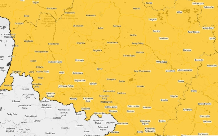 Śliskie drogi na Dolnym Śląsku. IMGW wydał ostrzeżenie