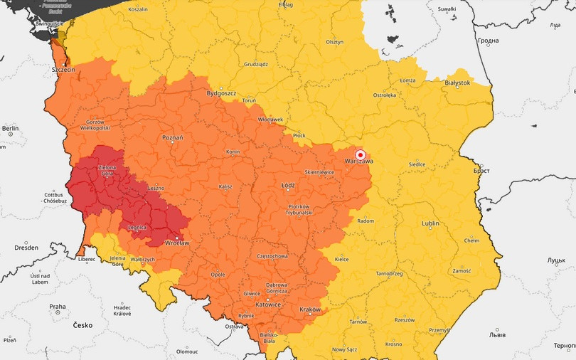 Alerty niemal w całym kraju. IMGW ostrzega – w niektórych regionach 3. stopień