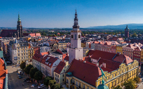 Rekordowy budżet Świdnicy. 160 milionów na inwestycje w 2025 roku!